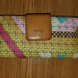 Fossil Long Bifold Wallet Weave Design Pink and Tan